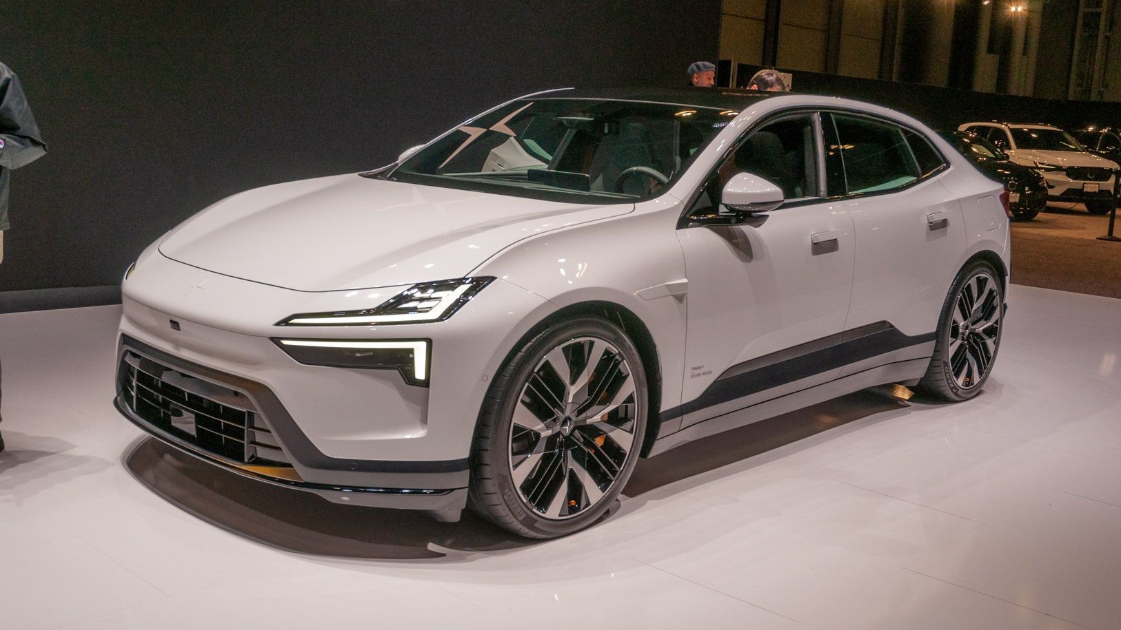 Victoryy Auto showroom